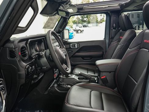 New 2026 Jeep Wrangler Unlimited Rubicon image 17