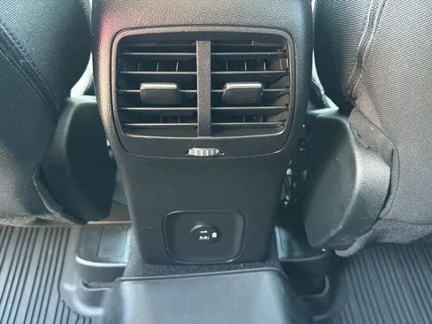 Used 2022 Ford Escape SE w/ Convenience Package AWD/4WD image 29