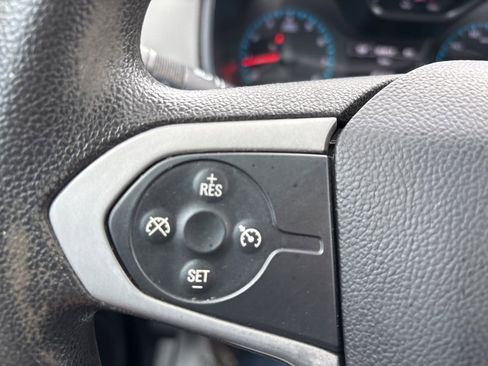 Used 2019 Chevrolet Colorado W/T w/ WT Convenience Package AWD/4WD image 18