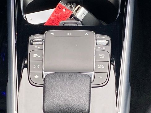 Used 2023 Mercedes-Benz EQB 250+ image 32