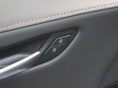 Used 2024 Cadillac XT4 Premium Luxury FWD image 14