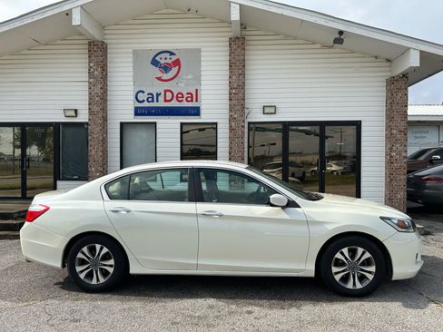 Used 2014 Honda Accord LX image 8