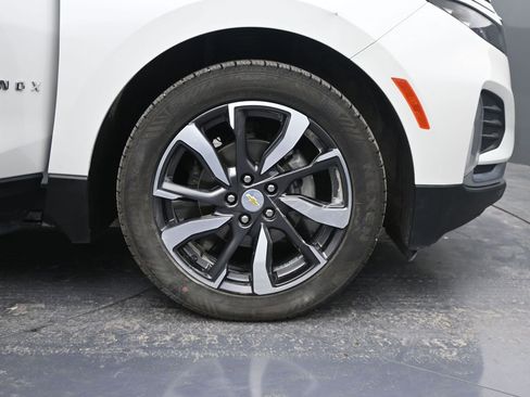 Used 2022 Chevrolet Equinox Premier FWD image 39