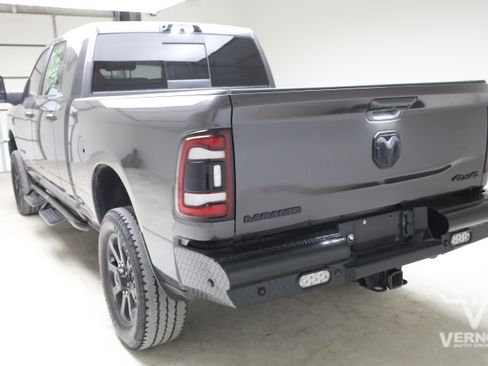 Used 2024 RAM 2500 Laramie w/ Night Edition AWD/4WD image 2
