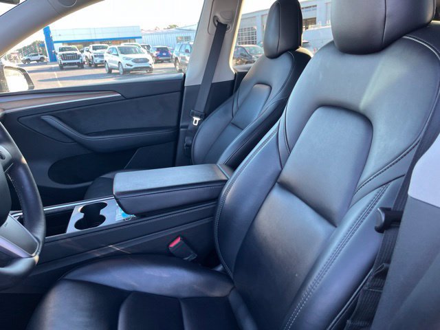 Used 2023 Tesla Model Y Performance AWD/4WD image 8