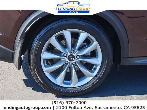 Used 2020 INFINITI QX50 Luxe w/ Navigation Package image 10