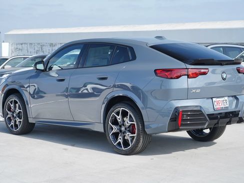 New 2026 BMW X2 xDrive28i w/ M Sport Package AWD/4WD image 7