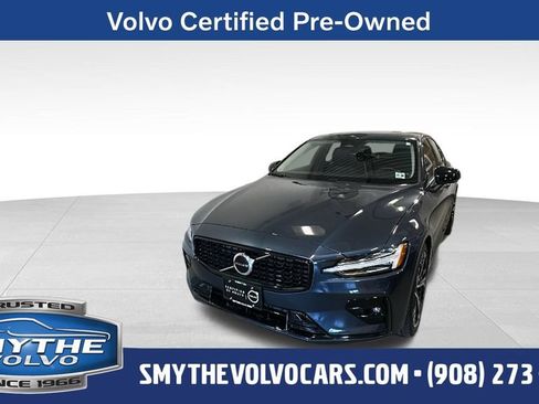 Certified 2025 Volvo S60 B5 Core AWD/4WD image 1