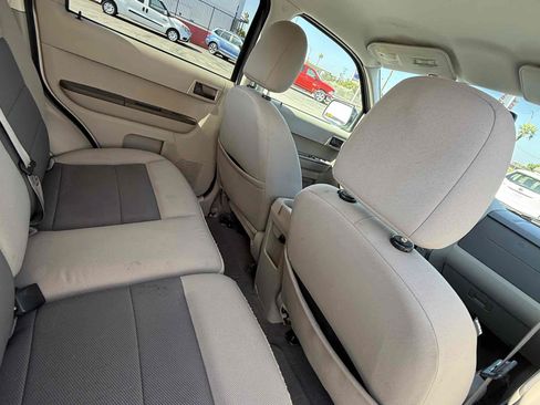 Used 2008 Ford Escape 2WD Hybrid image 32