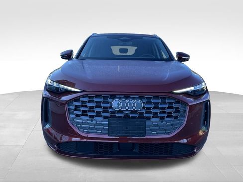 New 2025 Audi Q5 Prestige image 9