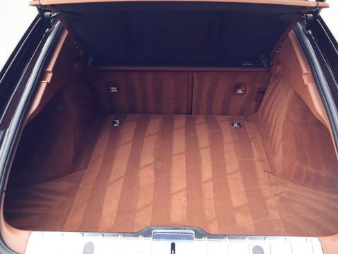 Certified 2022 Porsche Panamera Platinum Edition image 23