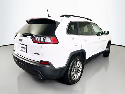 Used 2022 Jeep Cherokee Latitude Lux w/ Mopar Interior Package image 7