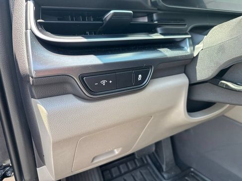 Certified 2026 Kia Carnival FWD image 5
