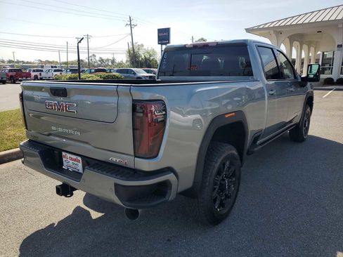 New 2026 GMC Sierra 3500 AT4 w/ Technology Package AWD/4WD image 6