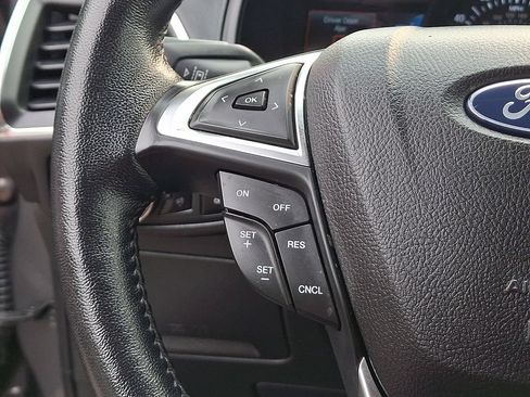 Certified 2023 Ford Edge Titanium AWD/4WD image 21