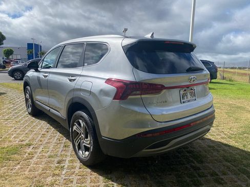 Used 2022 Hyundai Santa Fe SE w/ Cargo Package AWD/4WD image 5