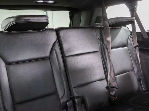 Used 2023 GMC Yukon XL Denali AWD/4WD image 33