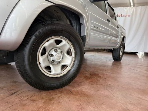 Used 2007 Toyota Tacoma PreRunner image 17