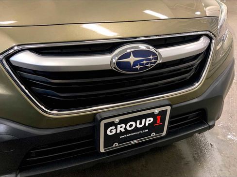 Used 2020 Subaru Outback Premium image 30