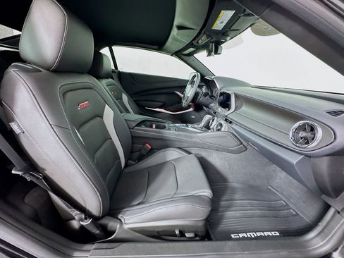 Used 2024 Chevrolet Camaro SS image 28