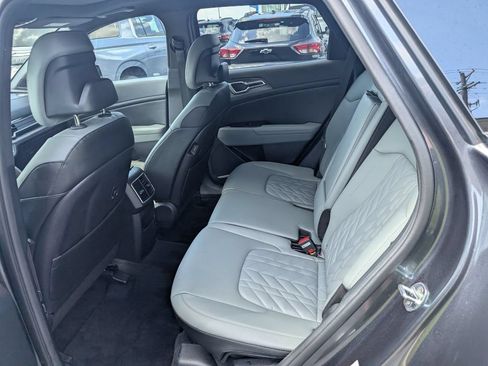 Used 2023 Kia Sportage X-Line w/ X-Line Premium Package AWD/4WD image 9