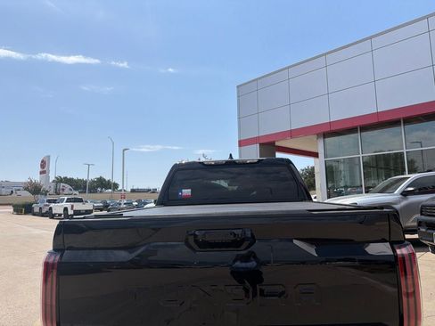 Used 2026 Toyota Tundra Platinum AWD/4WD image 6