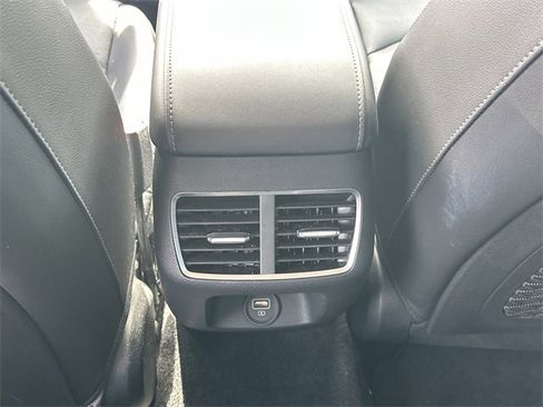 Used 2020 Hyundai Sonata Limited image 18