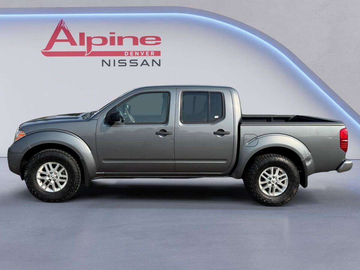 Used 2019 Nissan Frontier SV AWD/4WD image 2