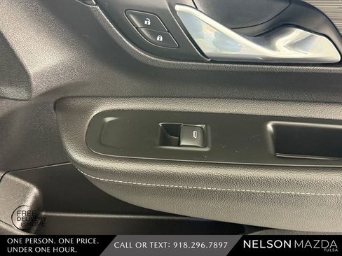 Used 2022 GMC Terrain SLT FWD image 46
