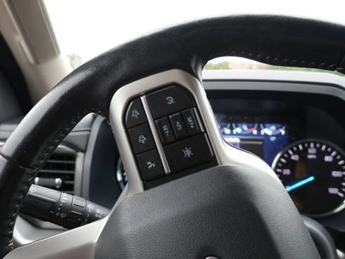 Used 2024 Ford Expedition XLT AWD/4WD image 26