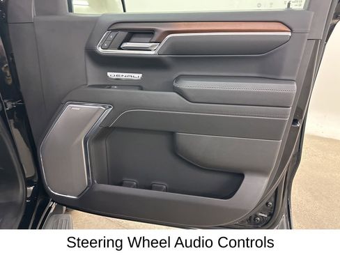 Used 2024 GMC Sierra 1500 Denali w/ Technology Package image 20