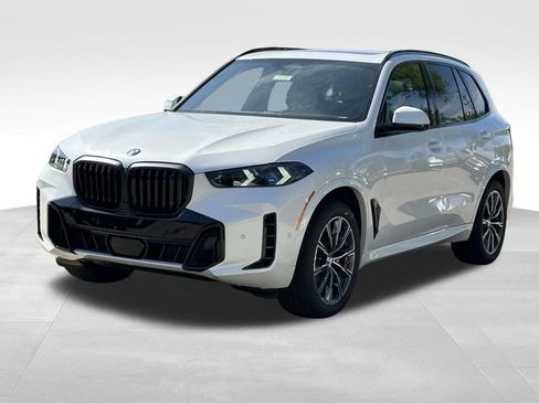 New 2026 BMW X5 xDrive40i AWD/4WD image 5