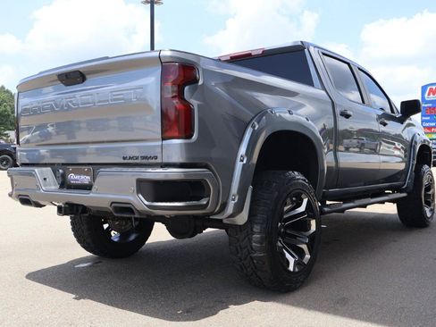 Used 2022 Chevrolet Silverado 1500 RST w/ Safety Package AWD/4WD image 6