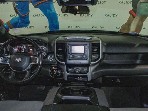 Used 2023 RAM 1500 Lone Star AWD/4WD image 3