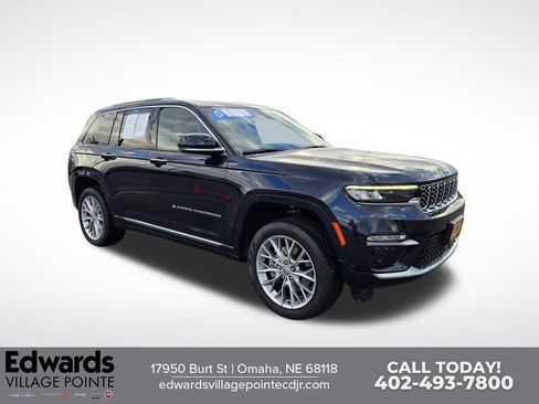 Used 2022 Jeep Grand Cherokee Summit w/ Luxury Tech Group V AWD/4WD image 1
