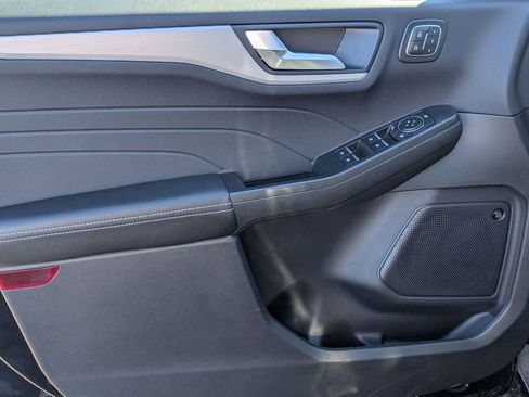 New 2026 Ford Escape Platinum w/ Premium Technology Package image 25