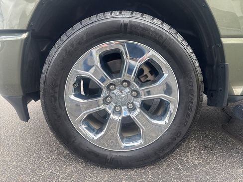 Used 2021 RAM 1500 Big Horn AWD/4WD image 12