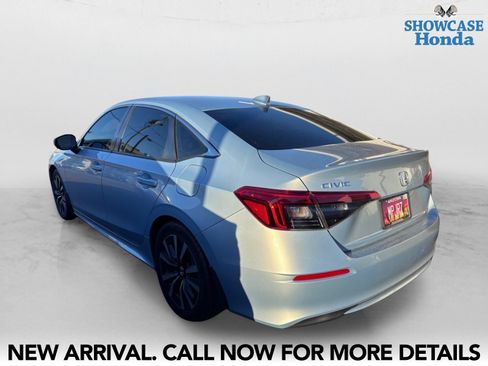 Used 2022 Honda Civic EX image 4