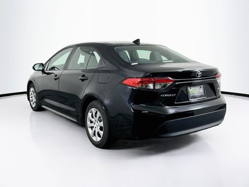Used 2024 Toyota Corolla LE FWD image 5