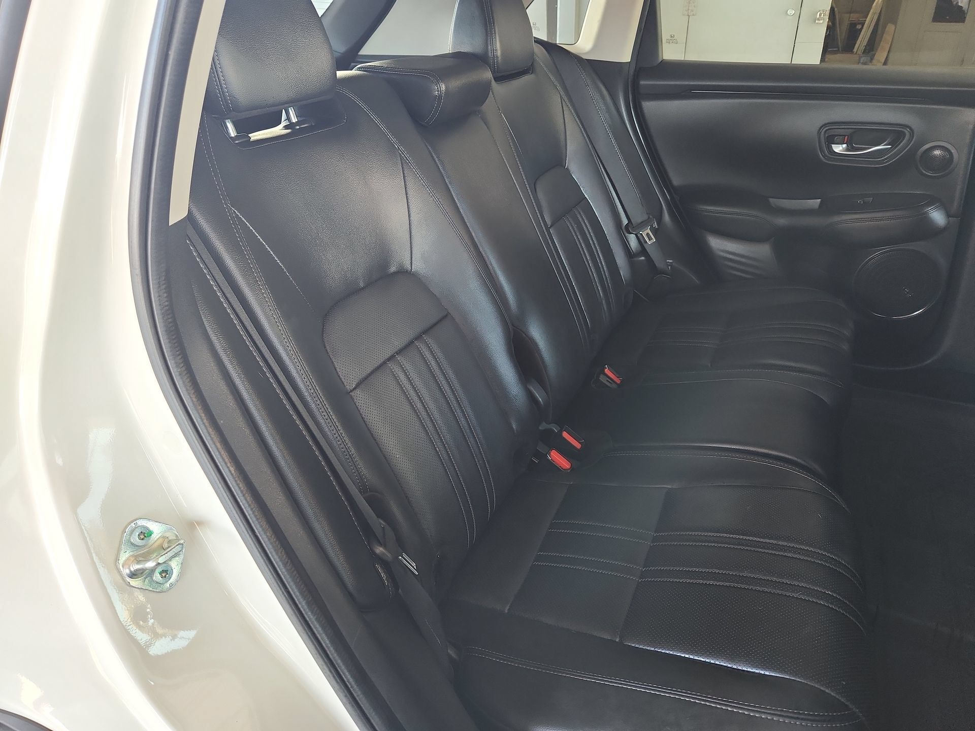 Used 2024 Honda HR-V EX-L image 27