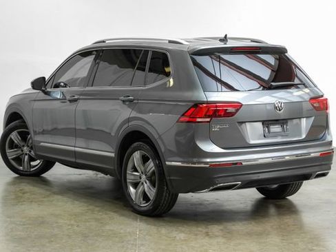 Used 2020 Volkswagen Tiguan SEL image 13