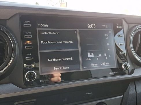 Used 2020 Toyota Tacoma TRD Sport image 21