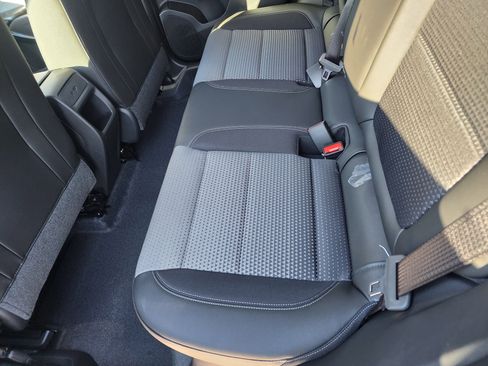 New 2026 Chevrolet Trax LT w/ Driver Confidence Package FWD image 14