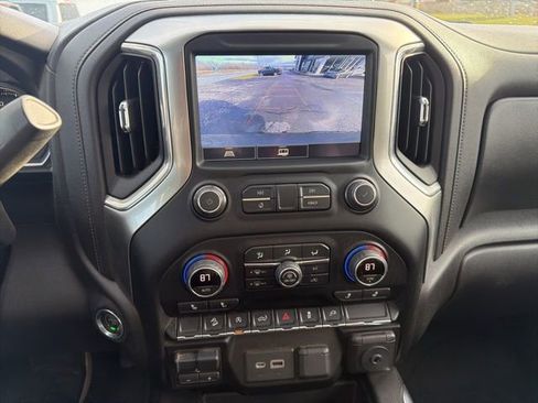 Used 2021 Chevrolet Silverado 1500 LT Trail Boss w/ Convenience Package II AWD/4WD image 21