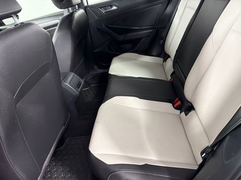 Used 2020 Volkswagen Jetta R-Line w/ R-Line Cold Weather Package FWD image 19