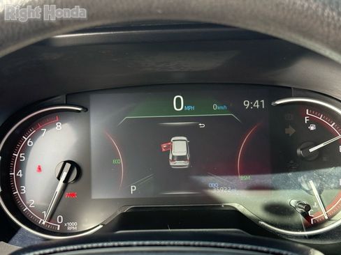 Used 2025 Toyota RAV4 XLE AWD/4WD image 19