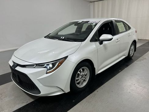 Used 2022 Toyota Corolla LE FWD image 5