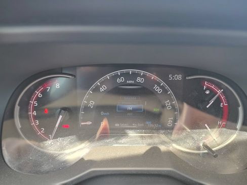 Used 2023 Toyota RAV4 XLE FWD image 3