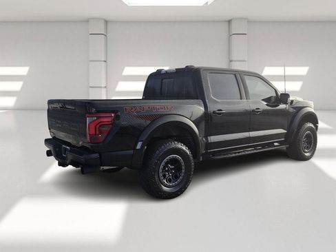 Used 2025 Ford F150 Raptor image 5