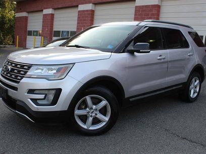 Used 2016 Ford Explorer XLT w/ Equipment Group 202A